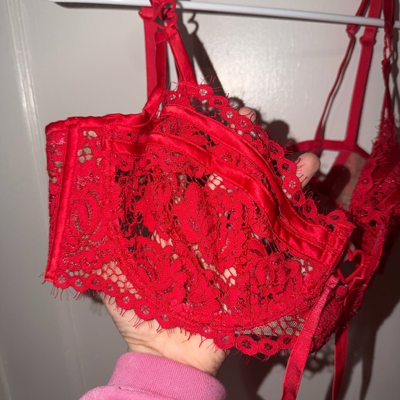 For Love and Lemons Rose Rosa Red Heart Lace Bra XL - Picture 8 of 15